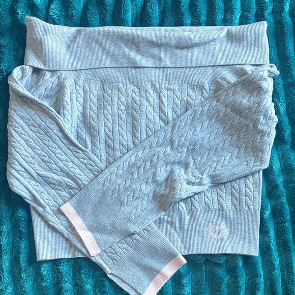 Sweaters - Love Shack x Victoria Secret Pink Cable Knit Crop Top